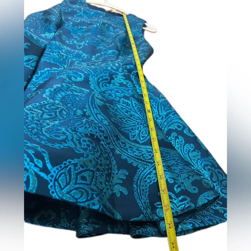 NWT Alice + Olivia “Stasia” Metallic Teal Brocade Fit & Flare Dress Size 6 - Picture 5 of 10